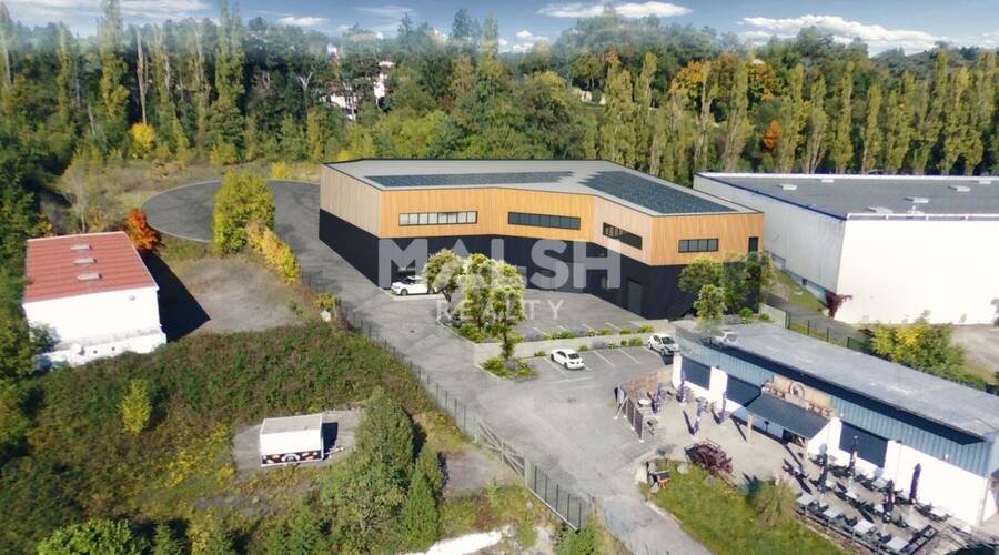 Maison à vendre, 282m², L'Étrat