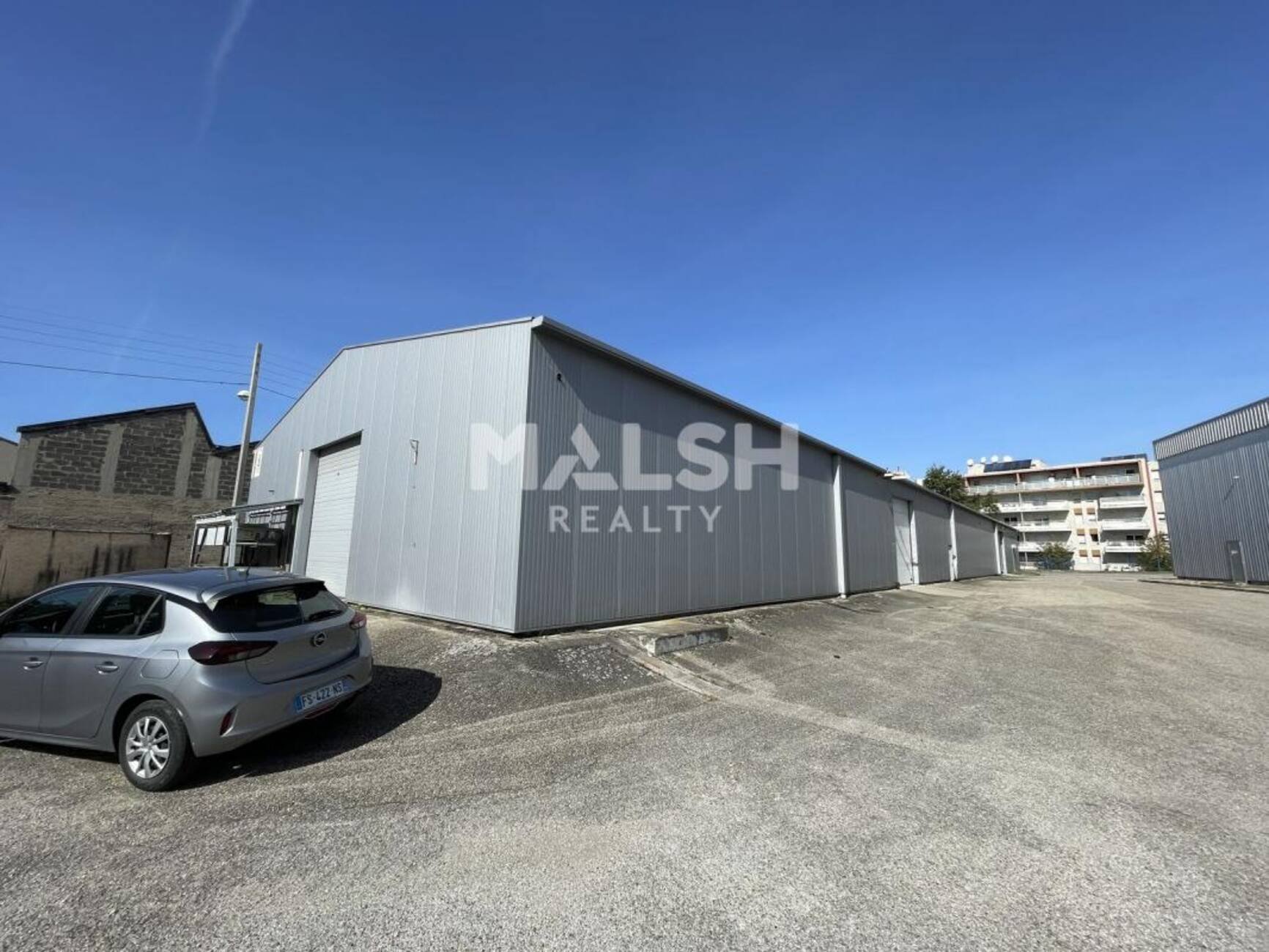 Maison à louer, 975m², Vénissieux