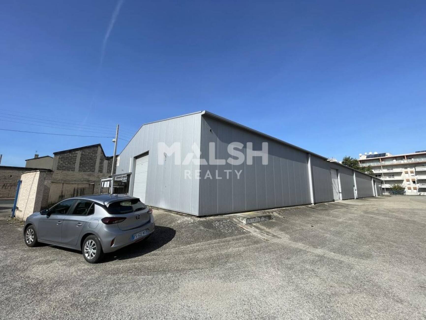 Maison à louer, 975m², Vénissieux