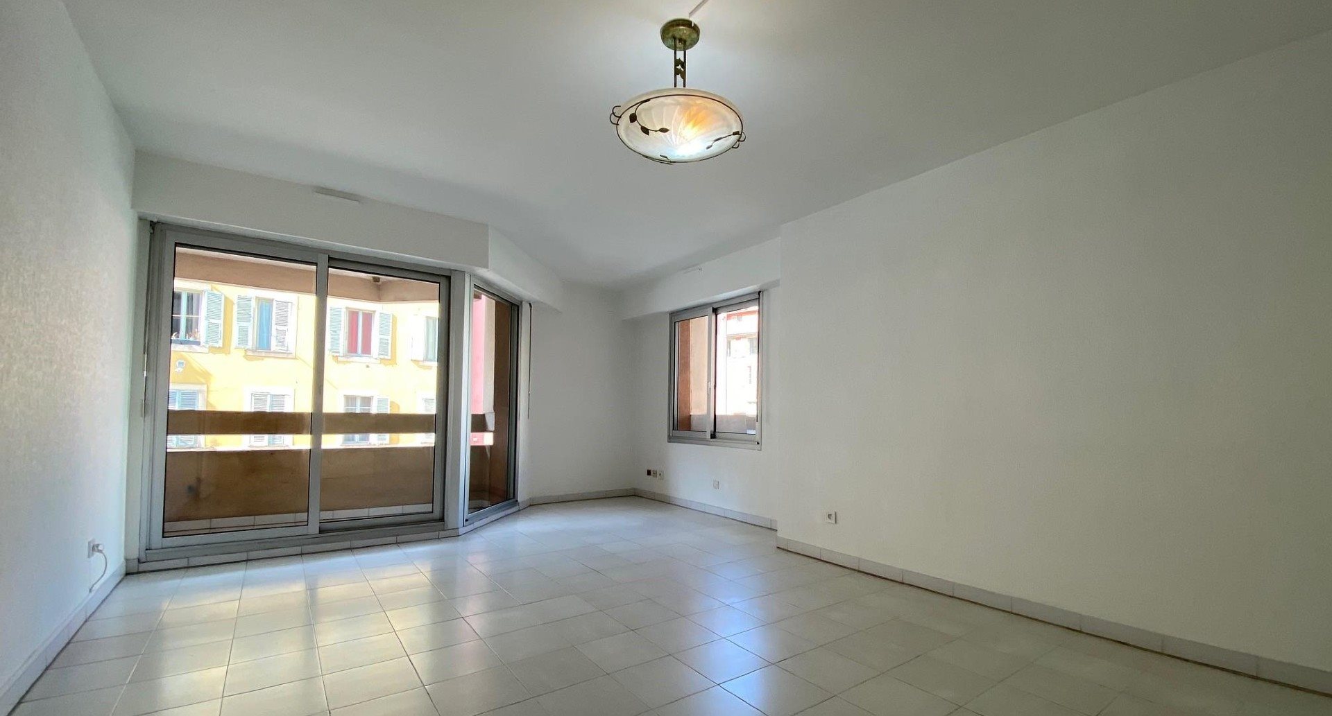 Appartement à louer, 3m², Nice