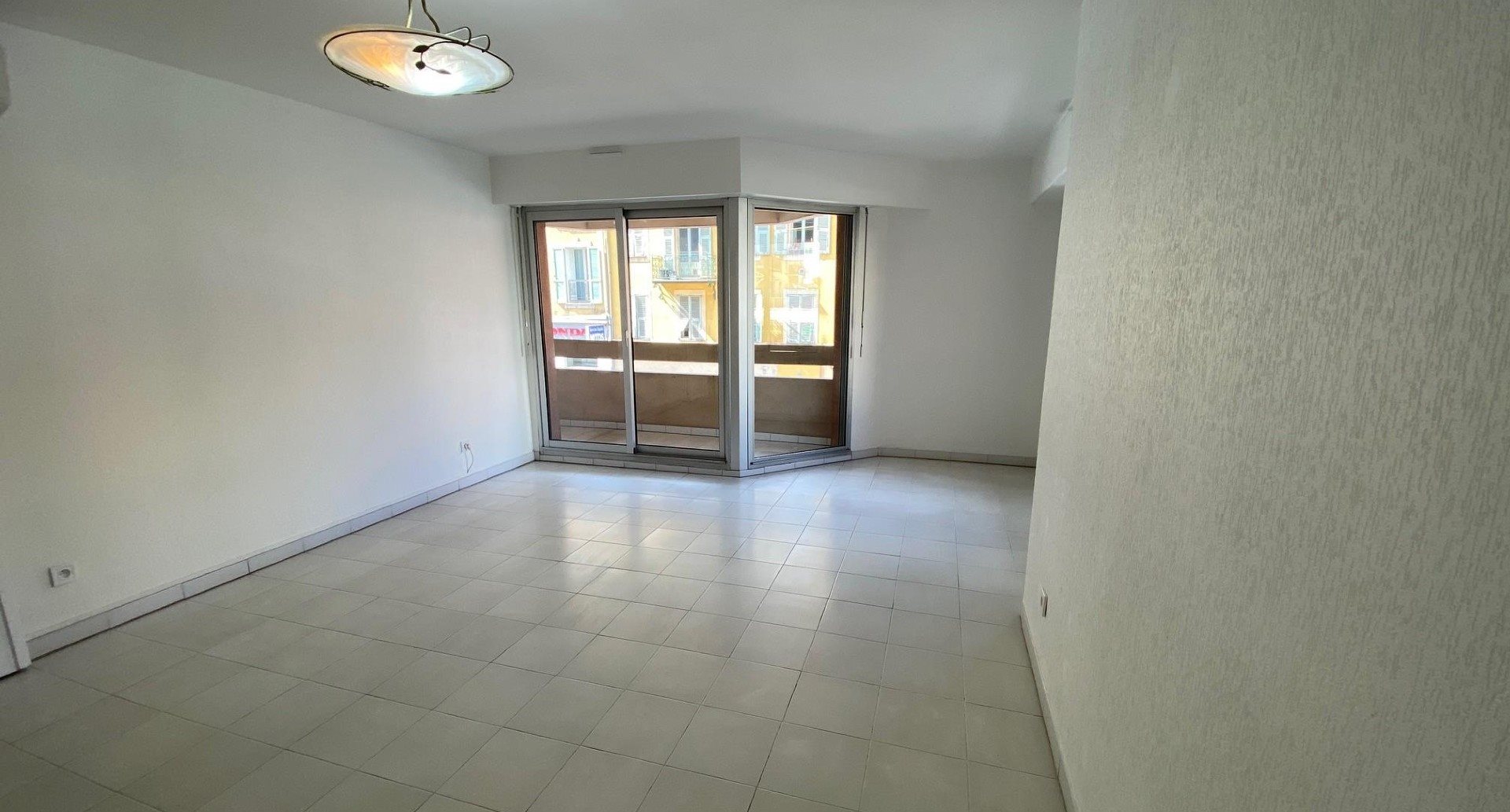 Appartement à louer, 3m², Nice