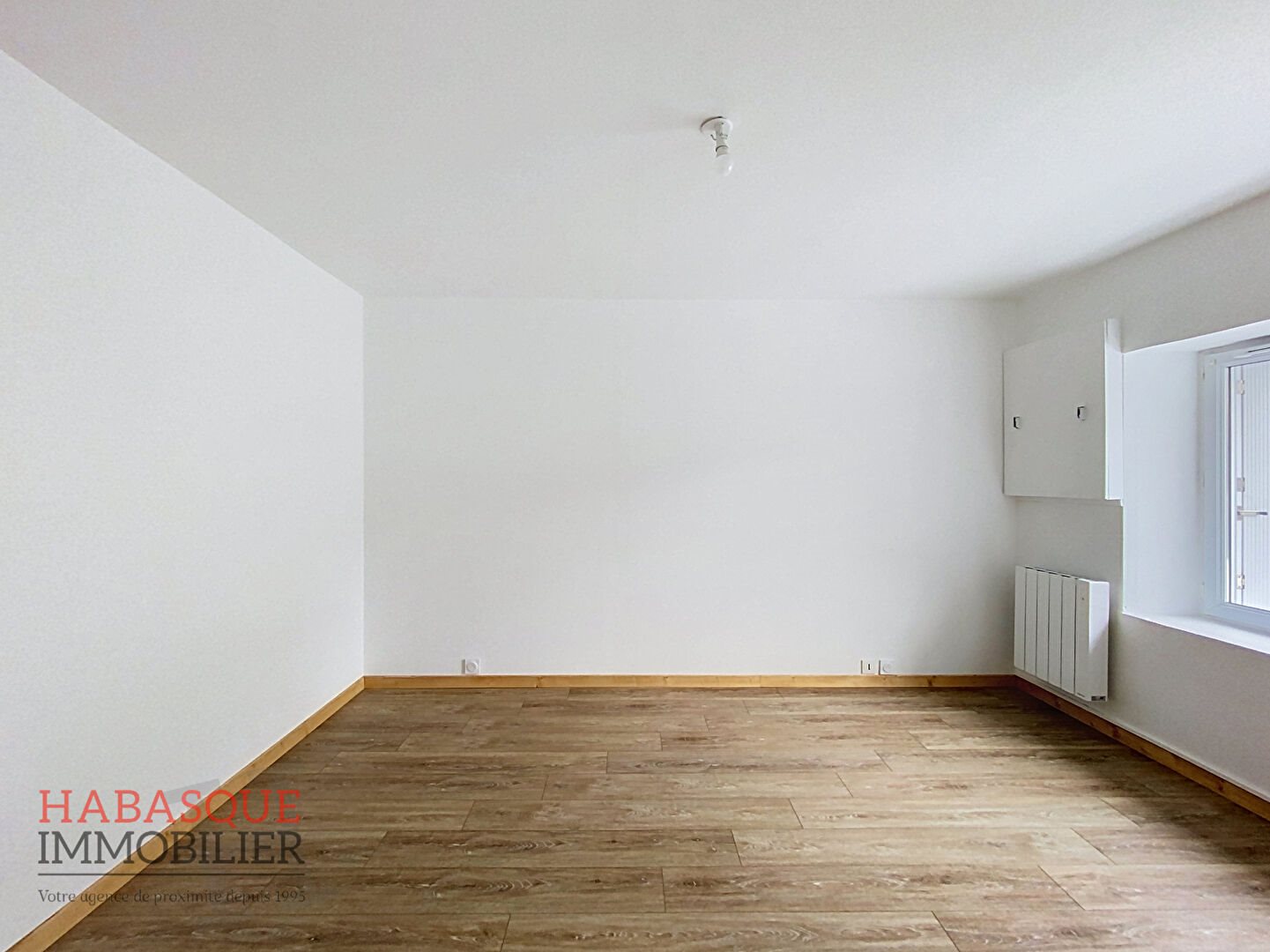 Maison à louer, 35m², Landivisiau