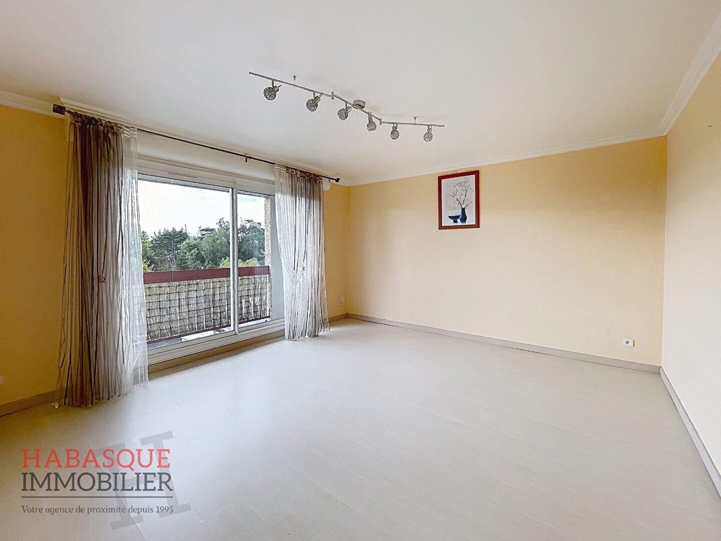 Appartement à louer, 68m², Lesneven