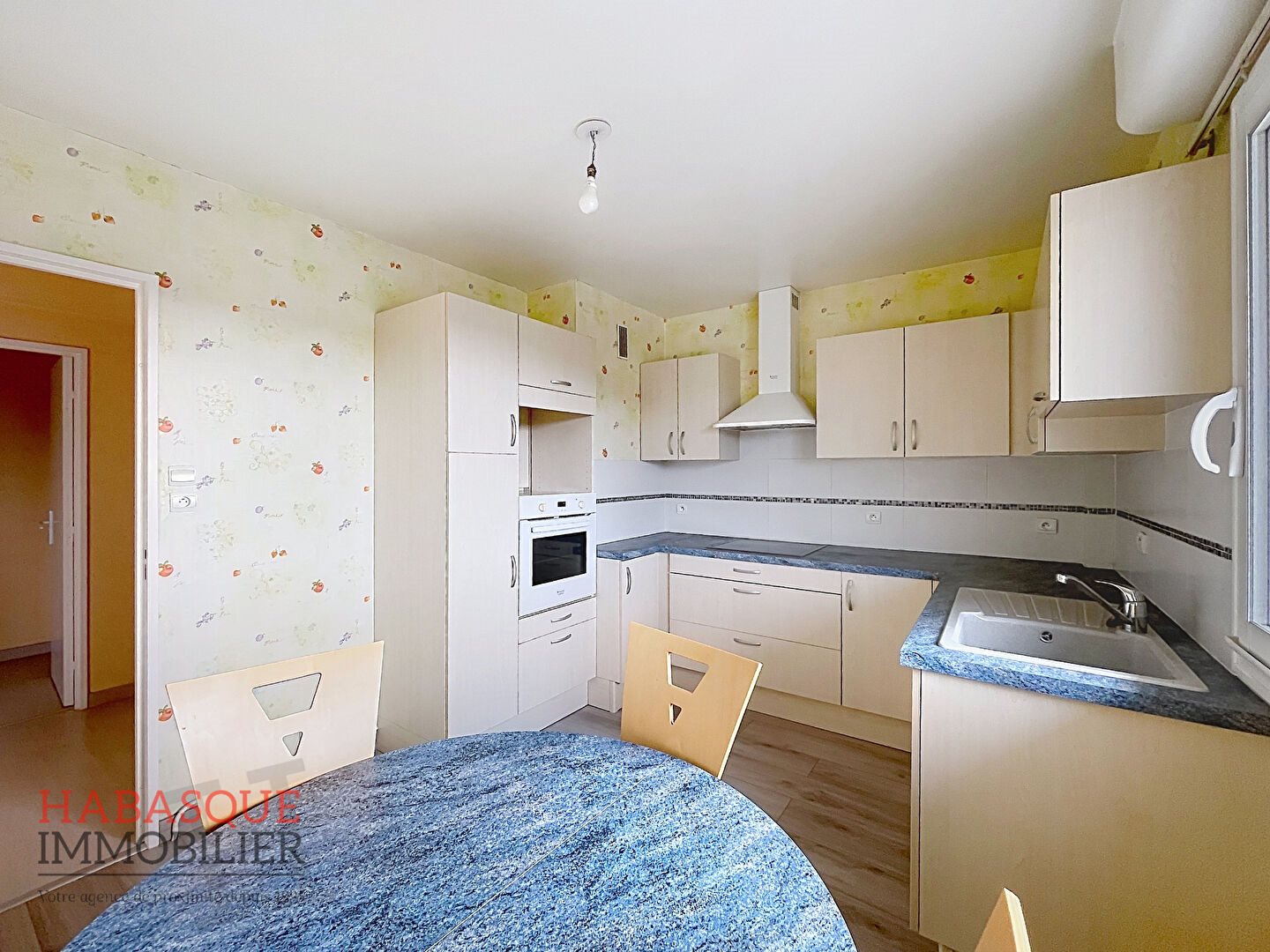 Appartement à louer, 68m², Lesneven