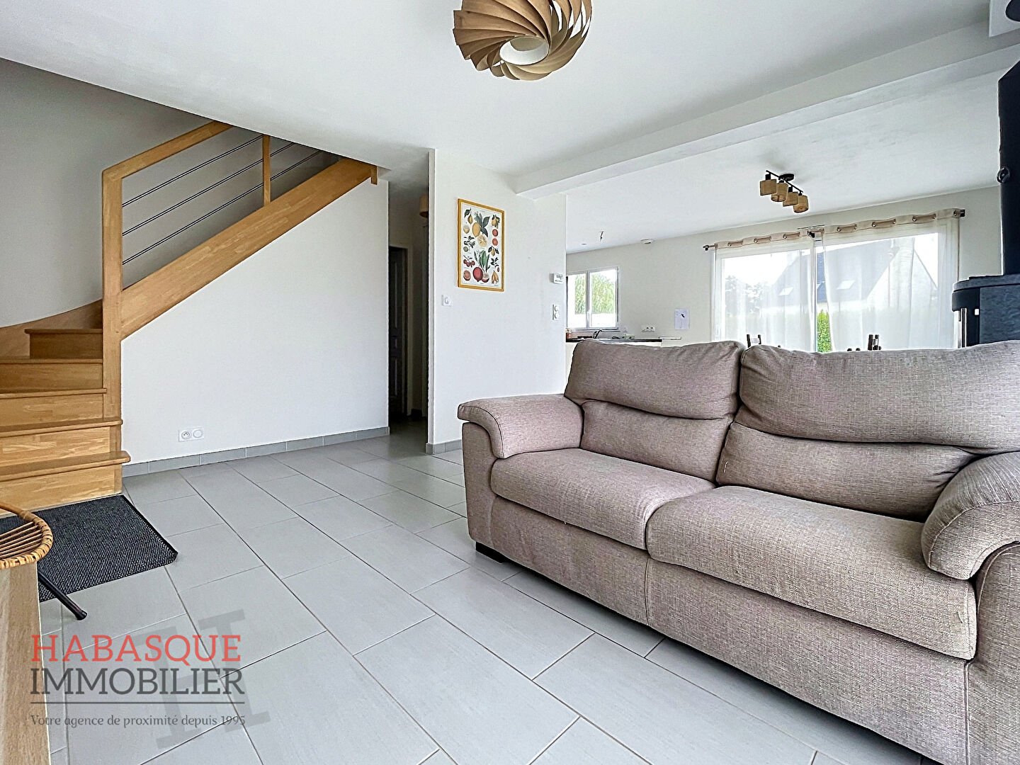 Maison à louer, 102m², Lanhouarneau