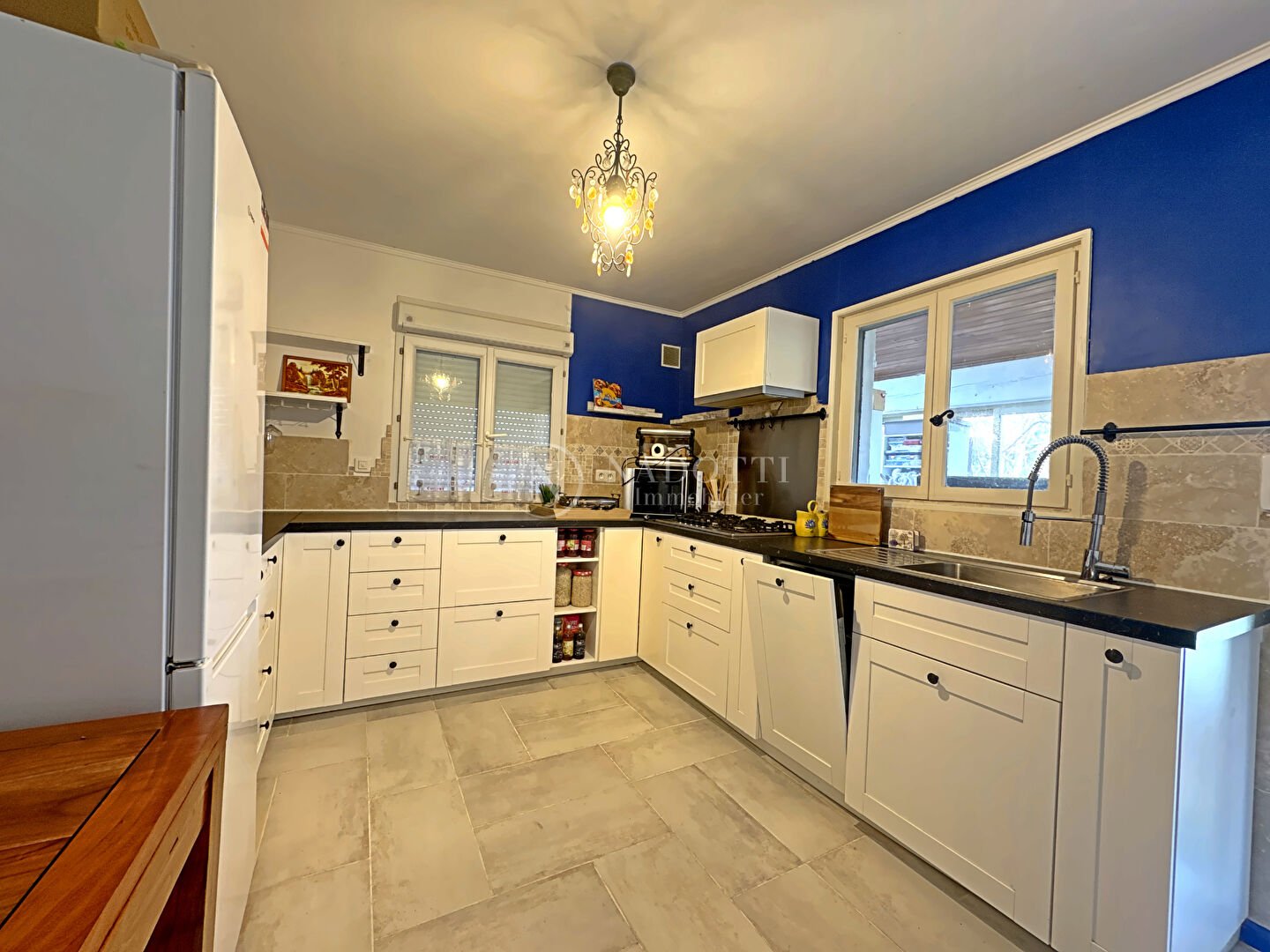 Maison à vendre, 190m², Mérindol