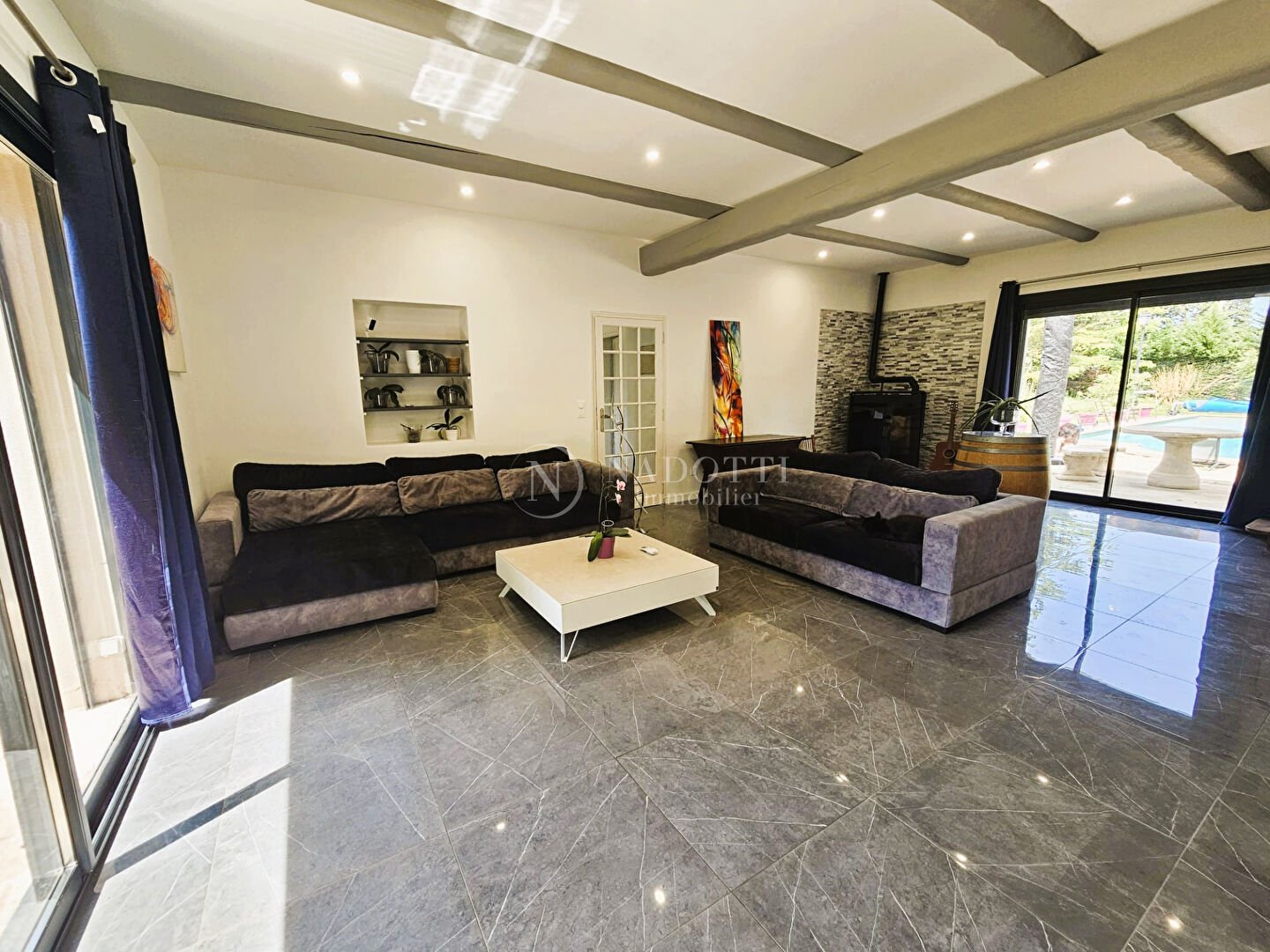 Maison à vendre, 232m², Caumont-sur-Durance