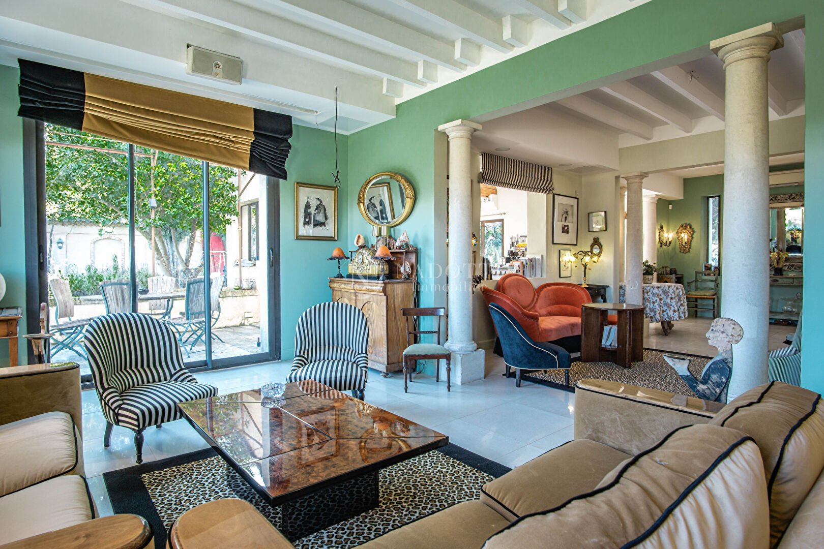 Maison à vendre, 383m², Lagnes