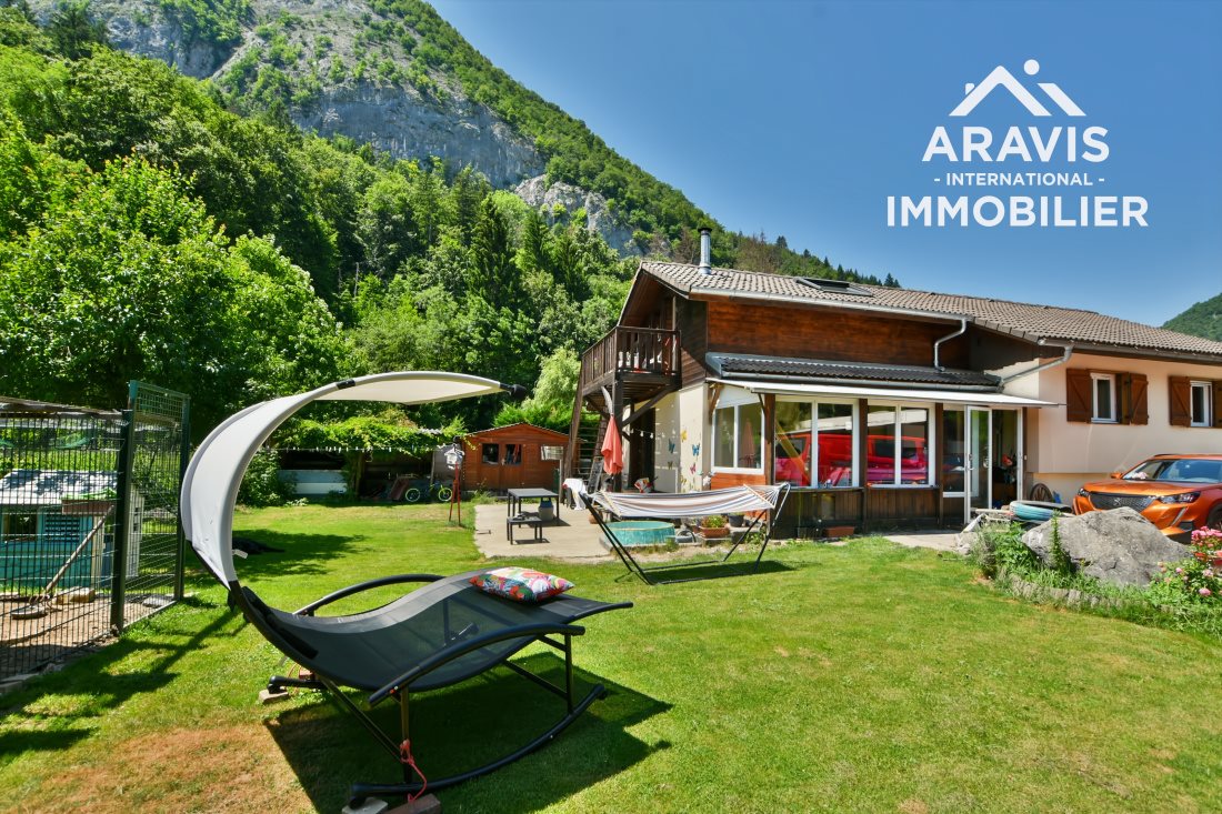 Maison à vendre, 108m², Châtillon-sur-Cluses