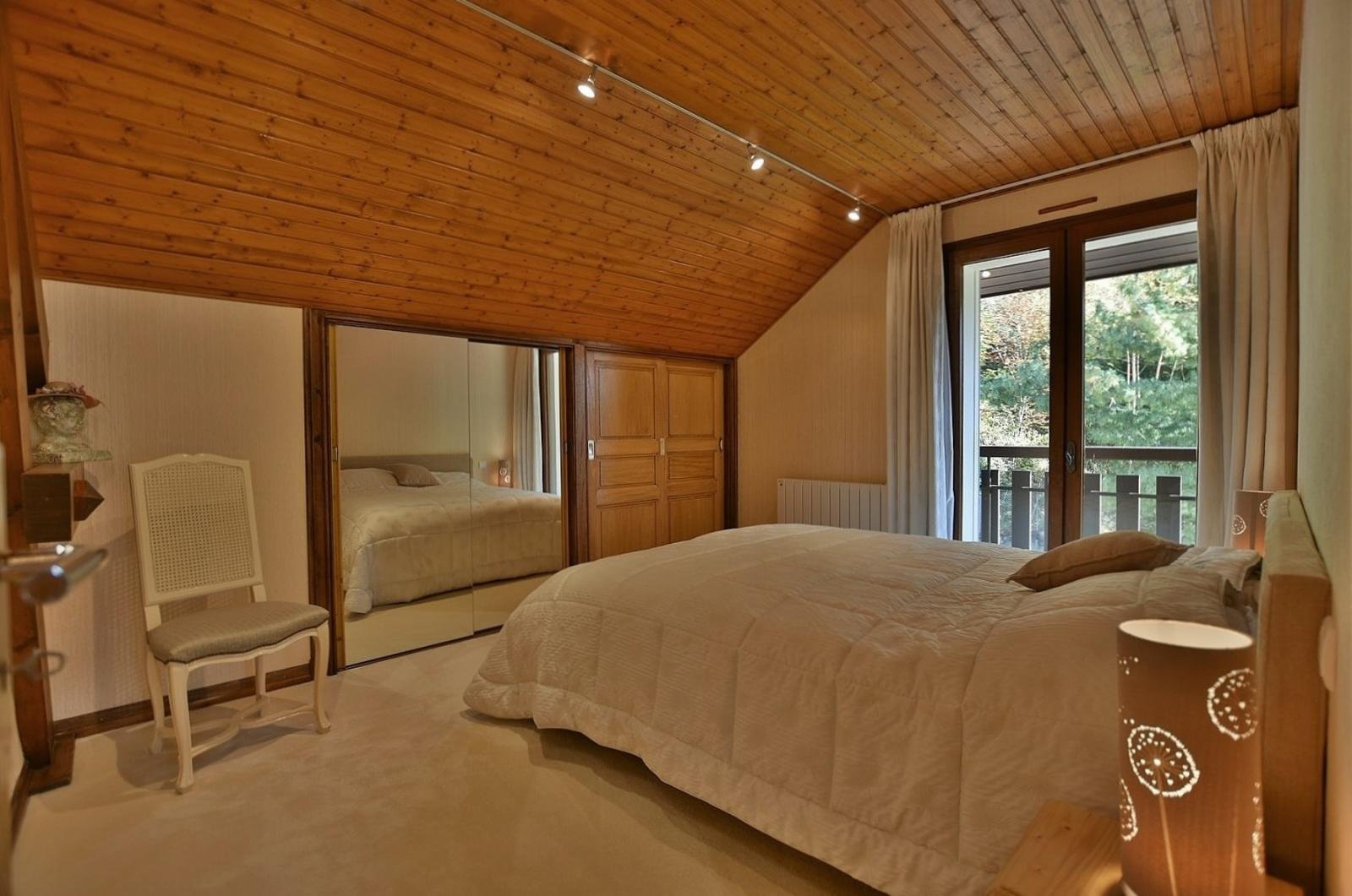 Maison à vendre, 380m², Châtillon-sur-Cluses