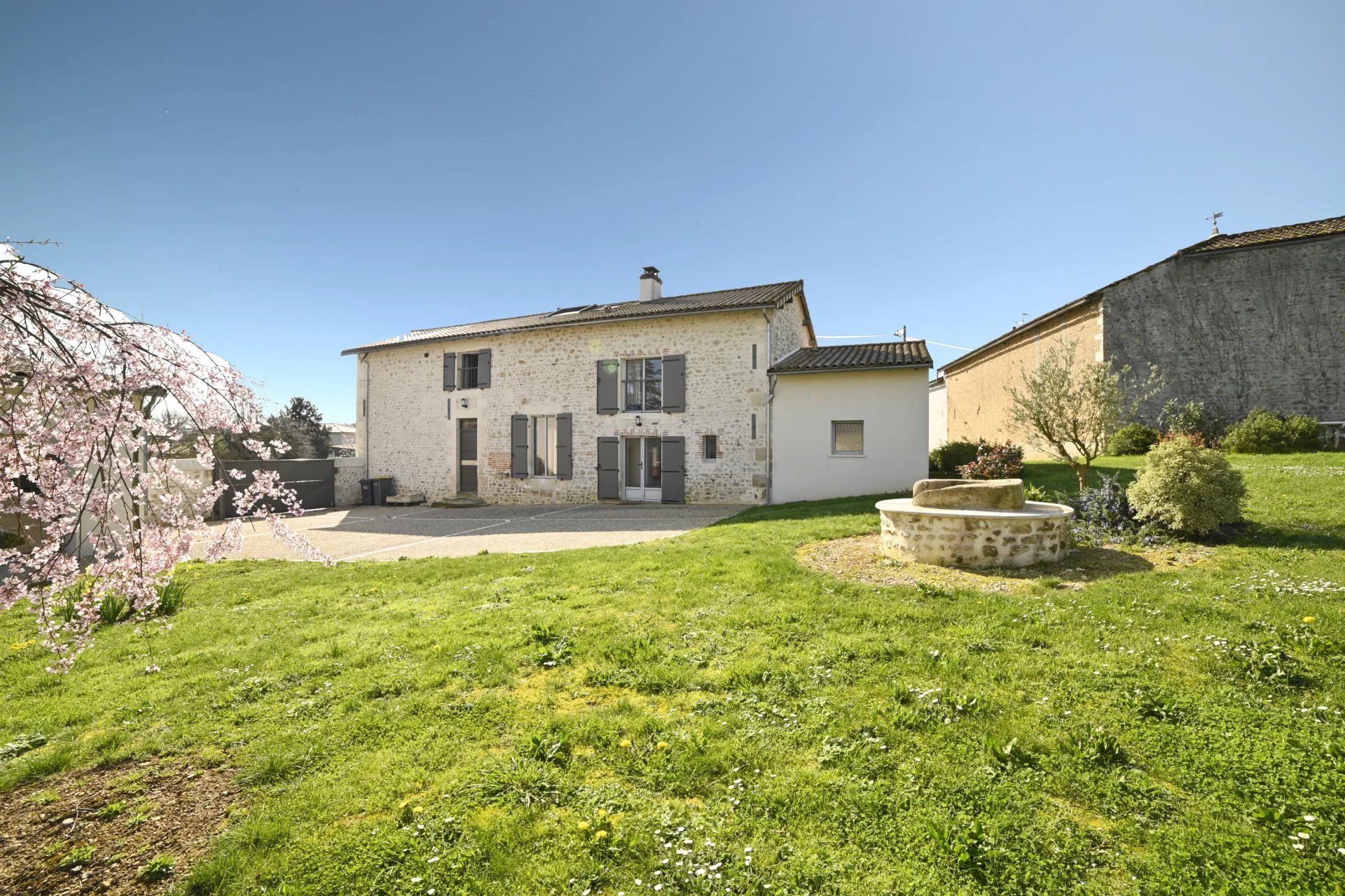Maison à vendre, 286m², Poitiers