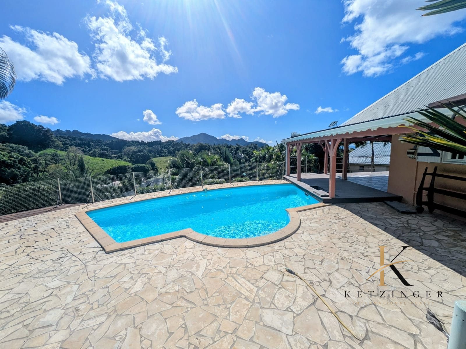 Maison à vendre, 163m², Lavans-lès-Saint-Claude