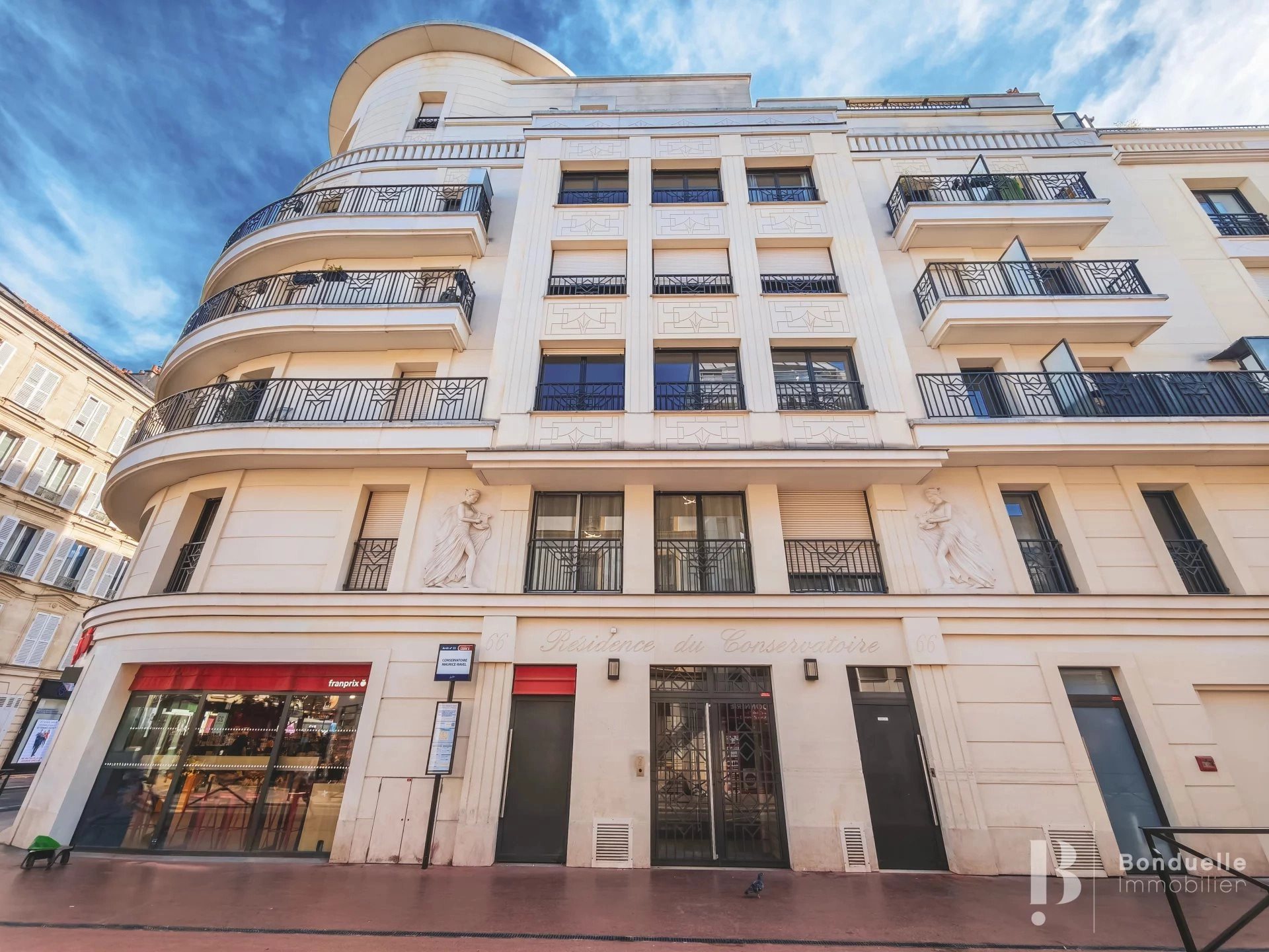 Appartement à louer, 84m², Levallois-Perret