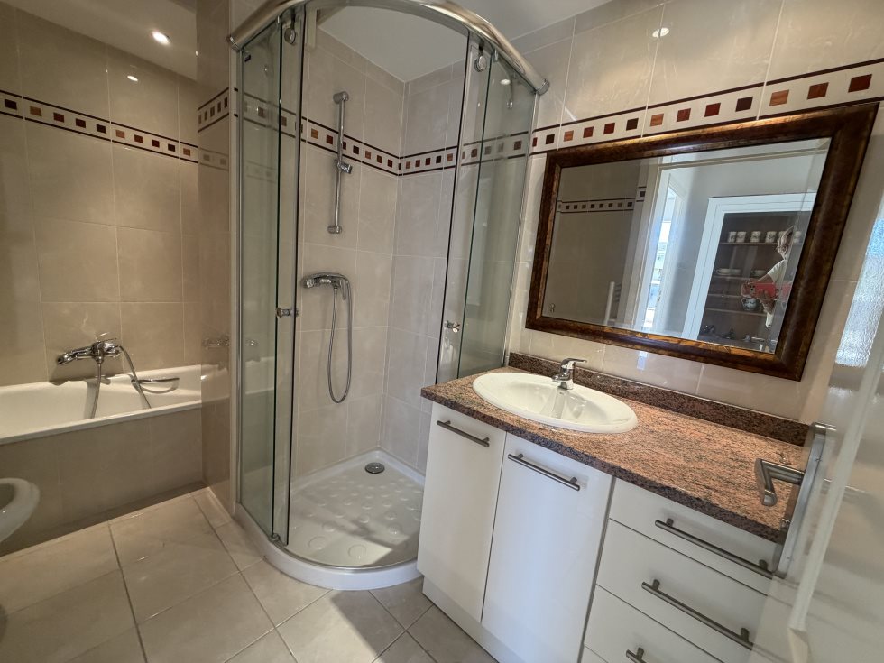 Appartement à vendre, 73m², Cagnes-sur-Mer