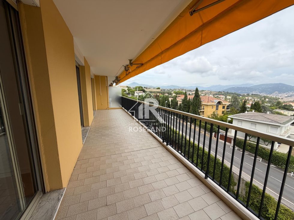 Appartement à louer, 98m², Nice