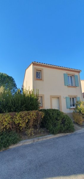 Maison à vendre, 90m², Montaren-et-Saint-Médiers