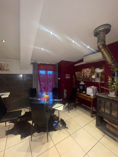 Maison à vendre, 66m², Nîmes