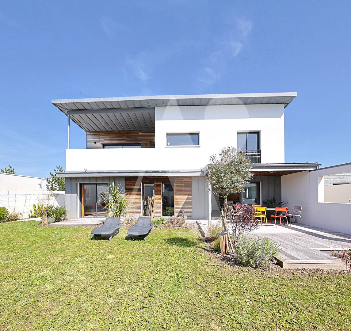 Maison à vendre, 180m², Saint-Palais-sur-Mer