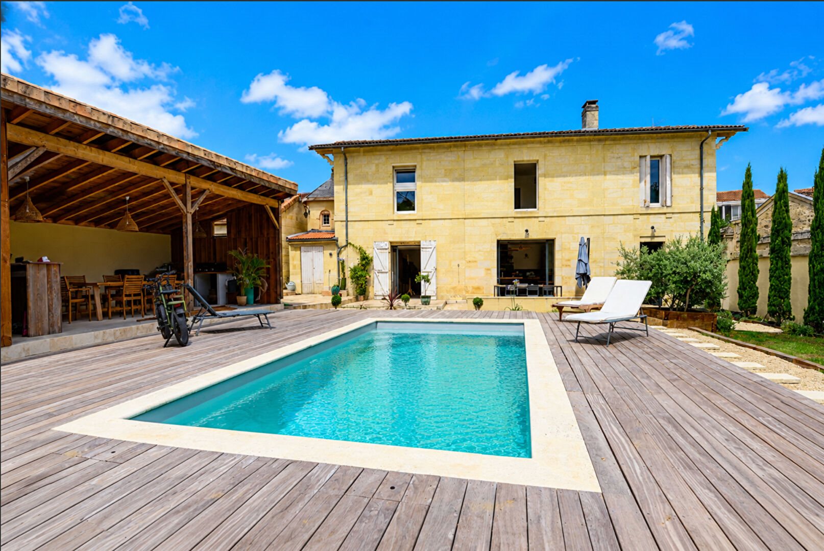 Maison à louer, 177m², Floirac