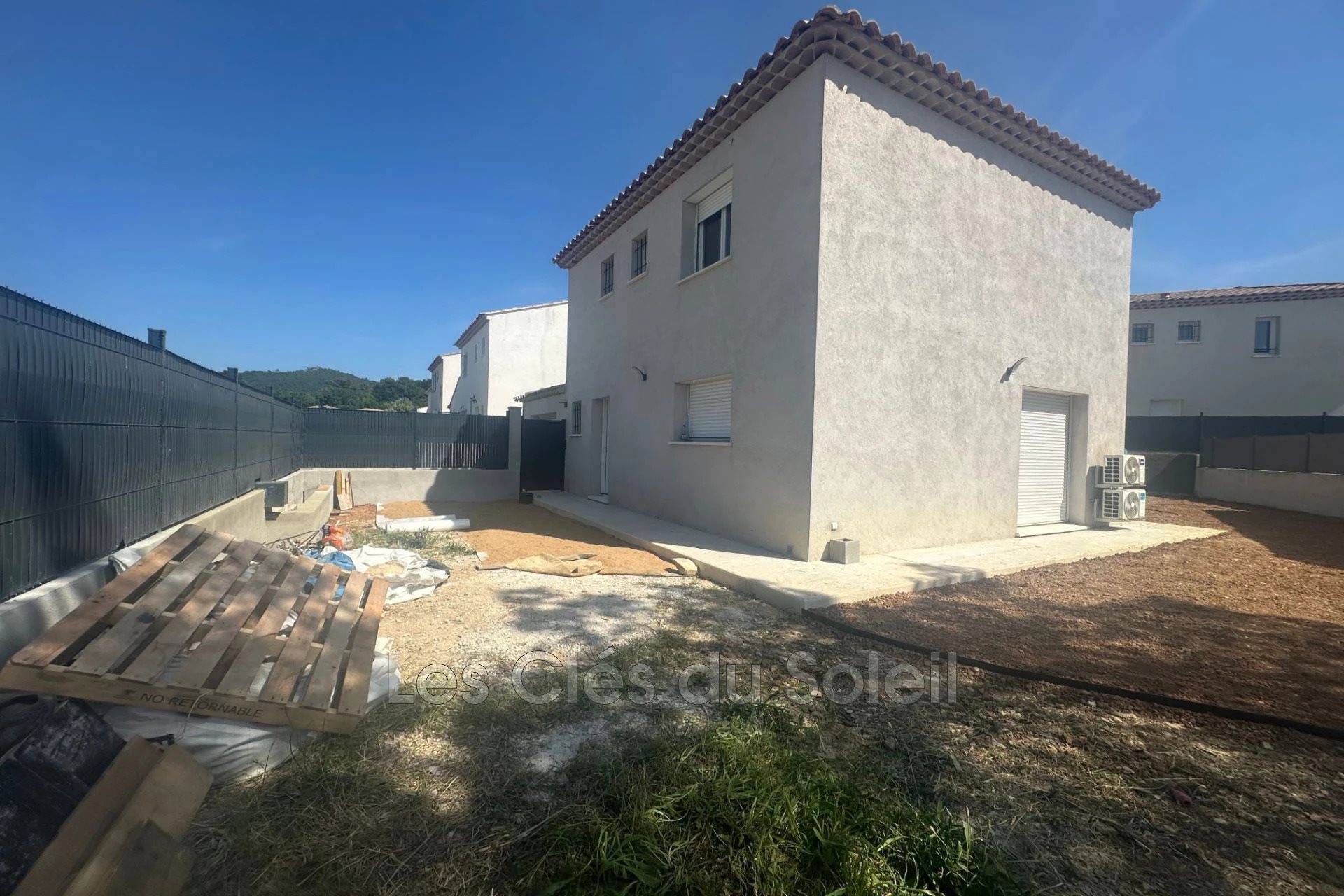 Maison à louer, 80m², Rocbaron