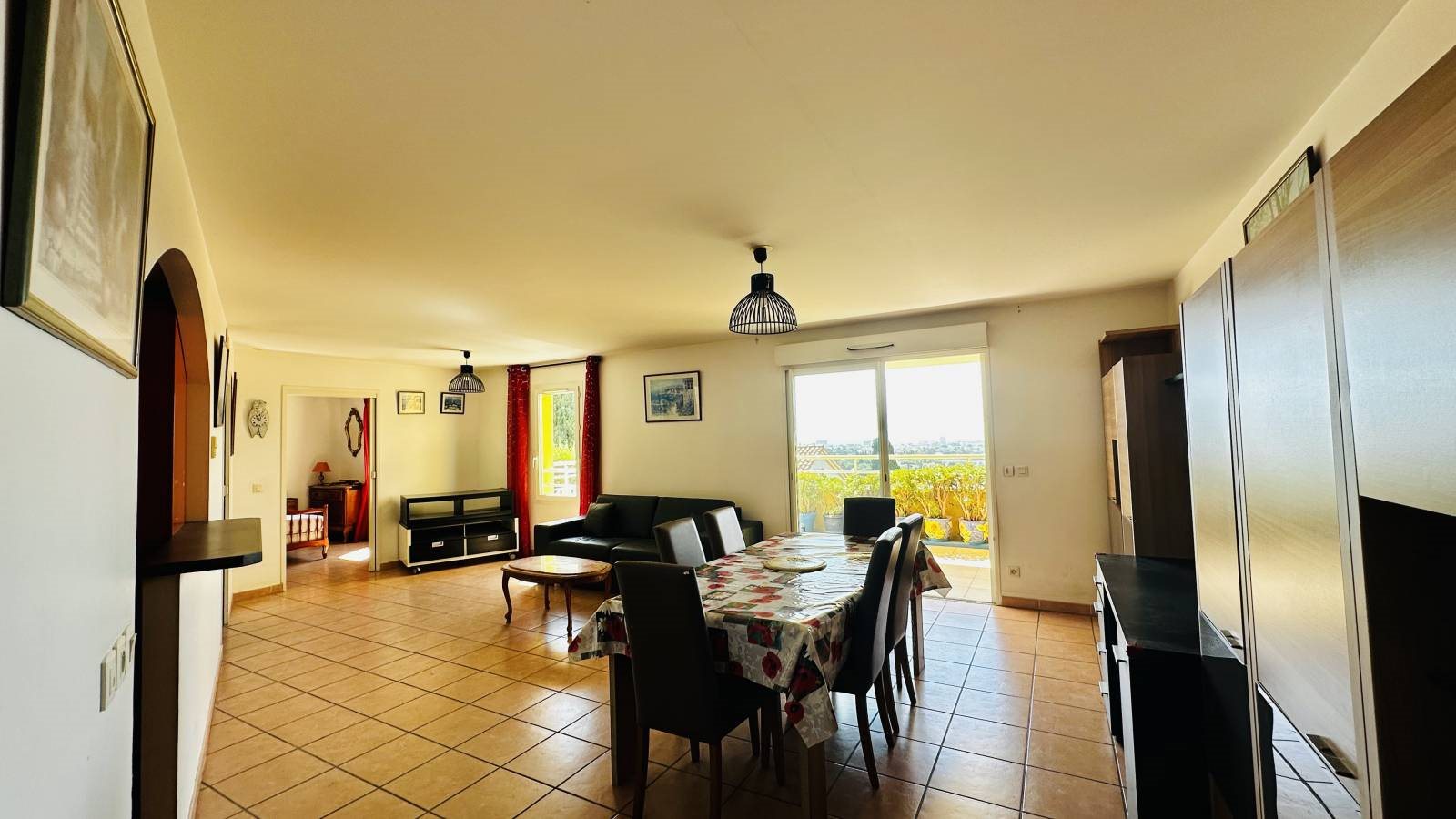 Appartement à vendre, 63m², Bormes-les-Mimosas