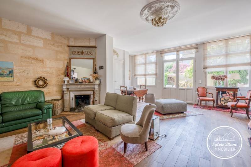 Maison à vendre, 197m², La Croix-Blanche