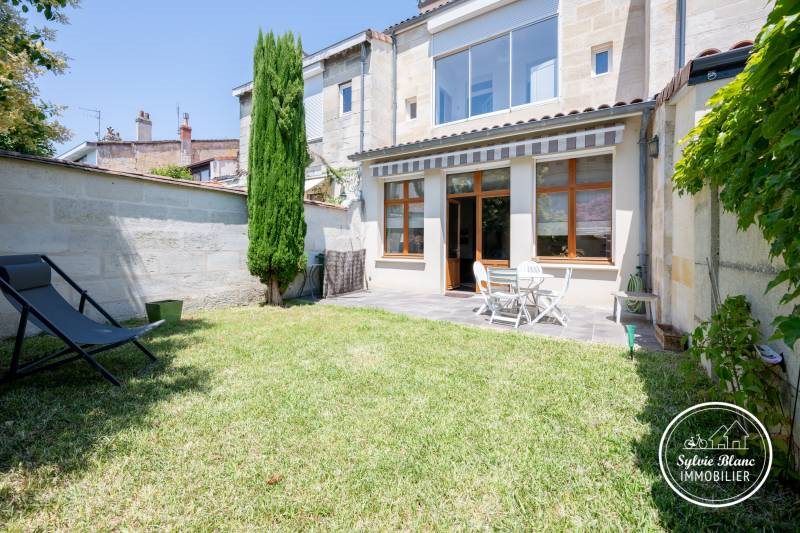 Maison à vendre, 197m², La Croix-Blanche