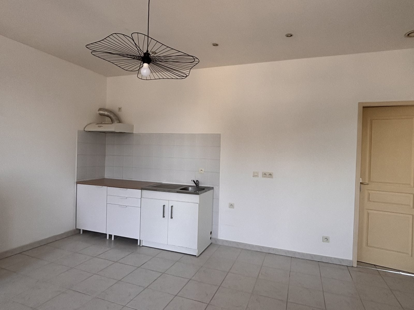 Appartement à louer, 80m², Alignan-du-Vent