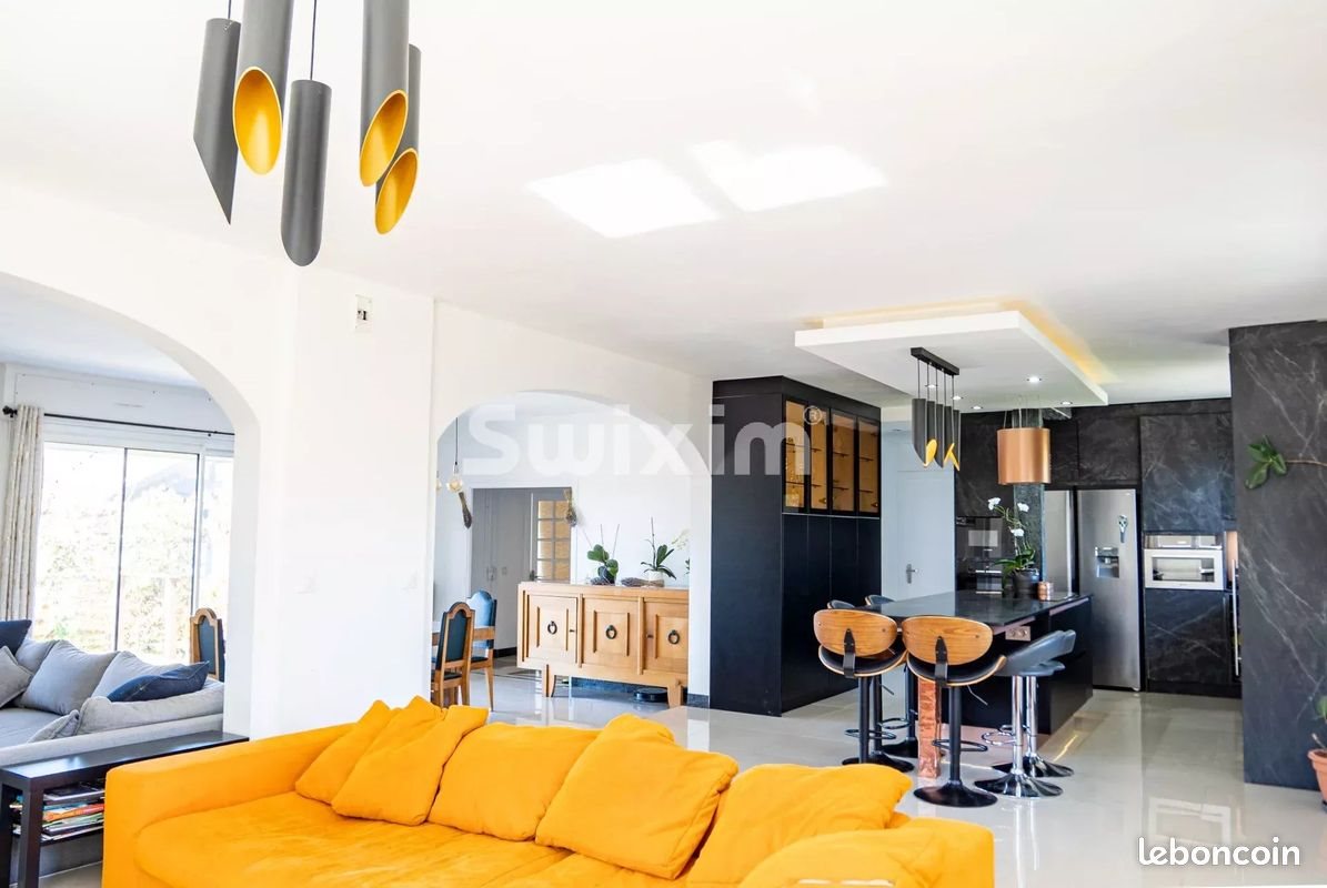 Maison à vendre, 262m², Chens-sur-Léman
