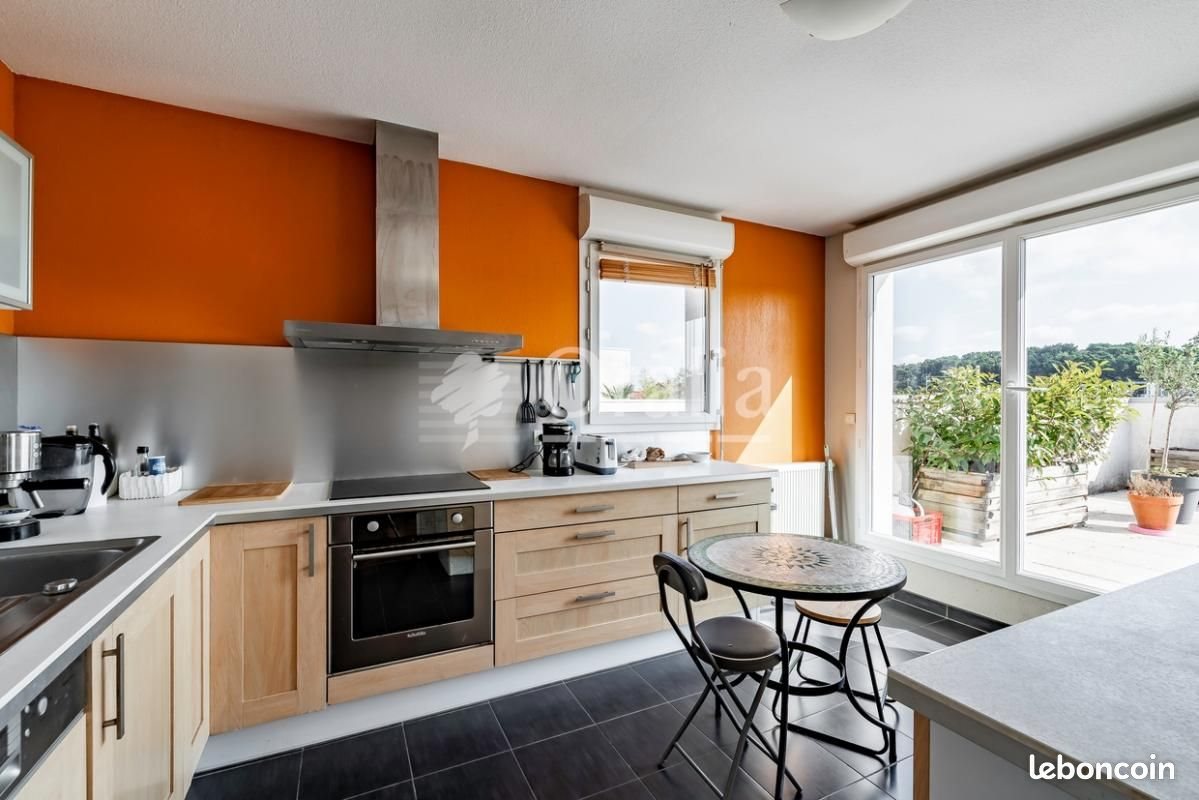 Appartement à vendre, 131m², Floirac
