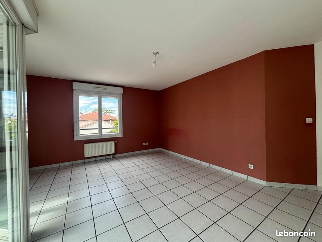 Appartement à vendre, 71m², Bron