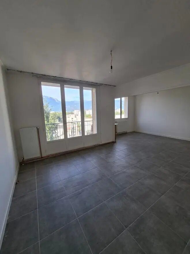 Appartement à vendre, 95m², Saint-Martin-d'Hères