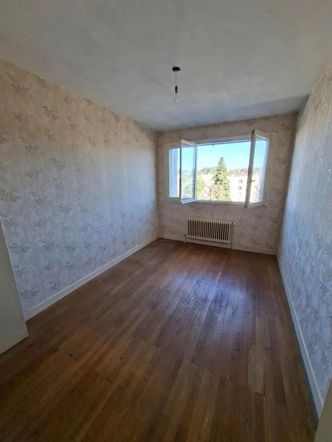 Appartement à vendre, 74m², Écully