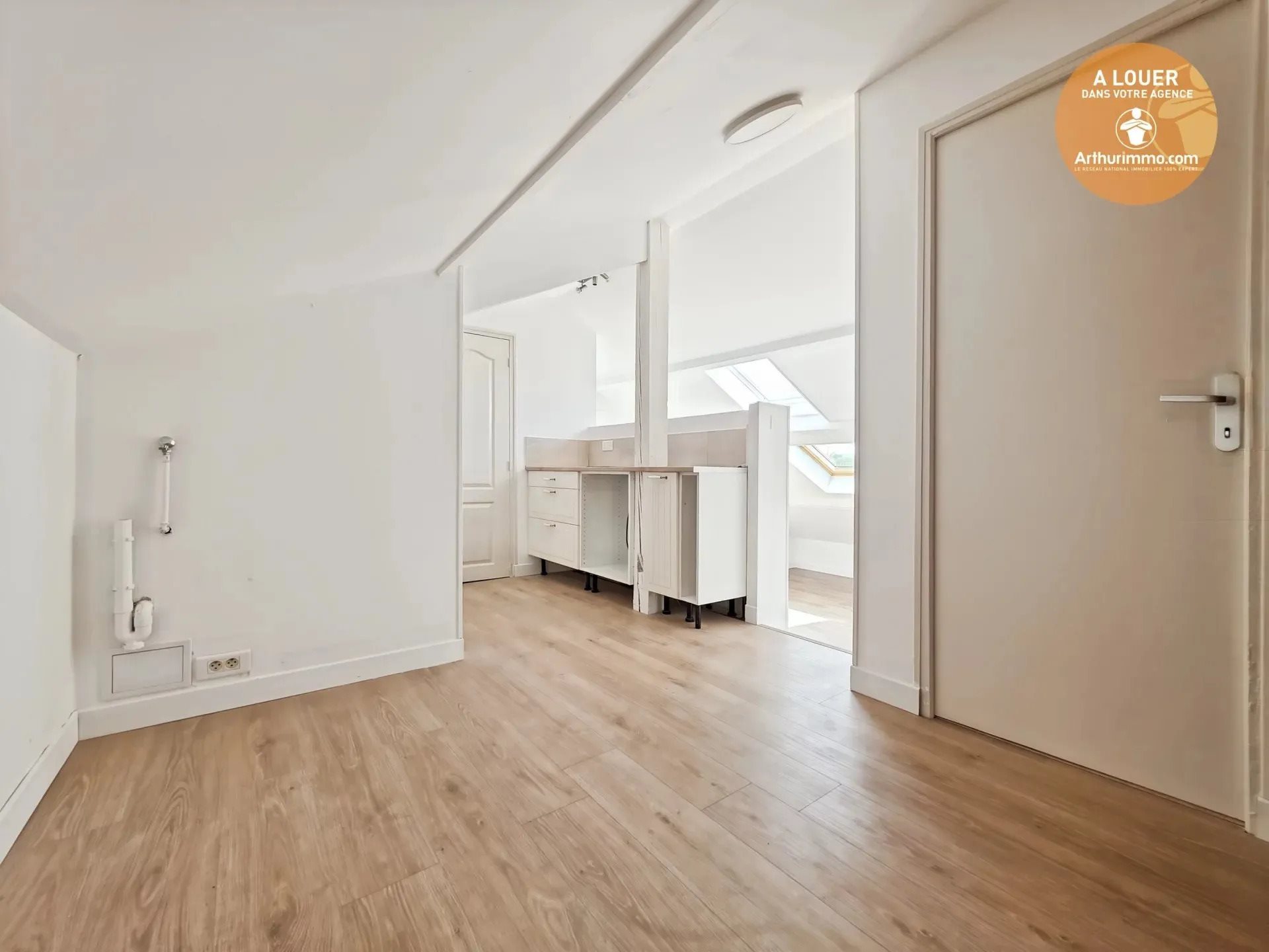 Appartement à louer, 27m², Corbeil-Essonnes