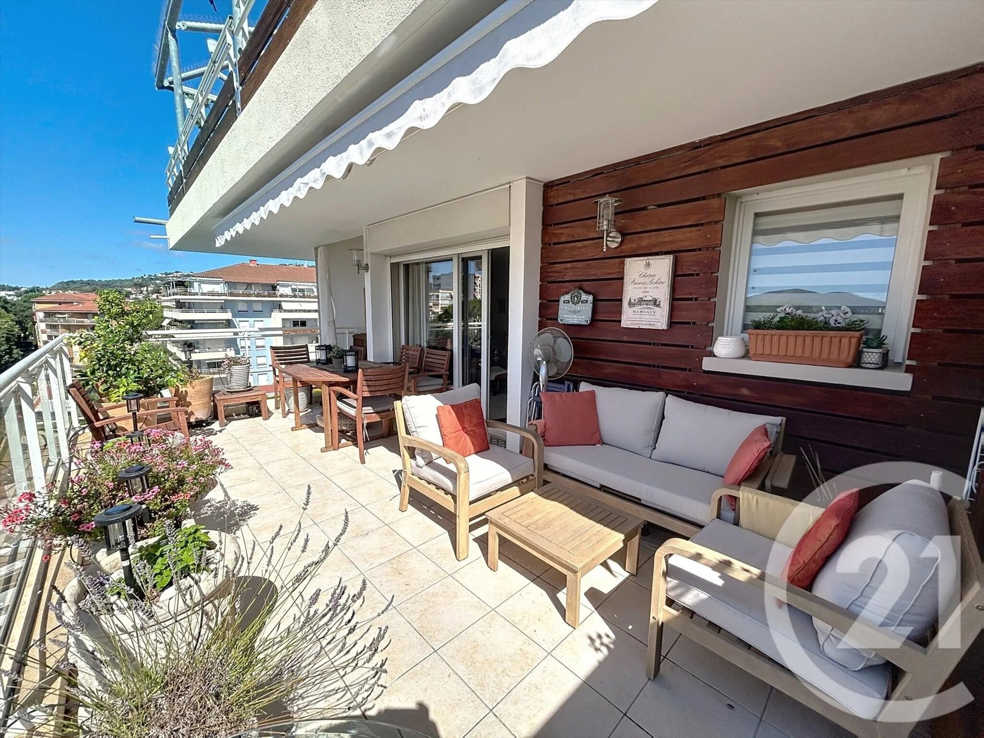 Appartement à vendre, 70m², Mandelieu-la-Napoule