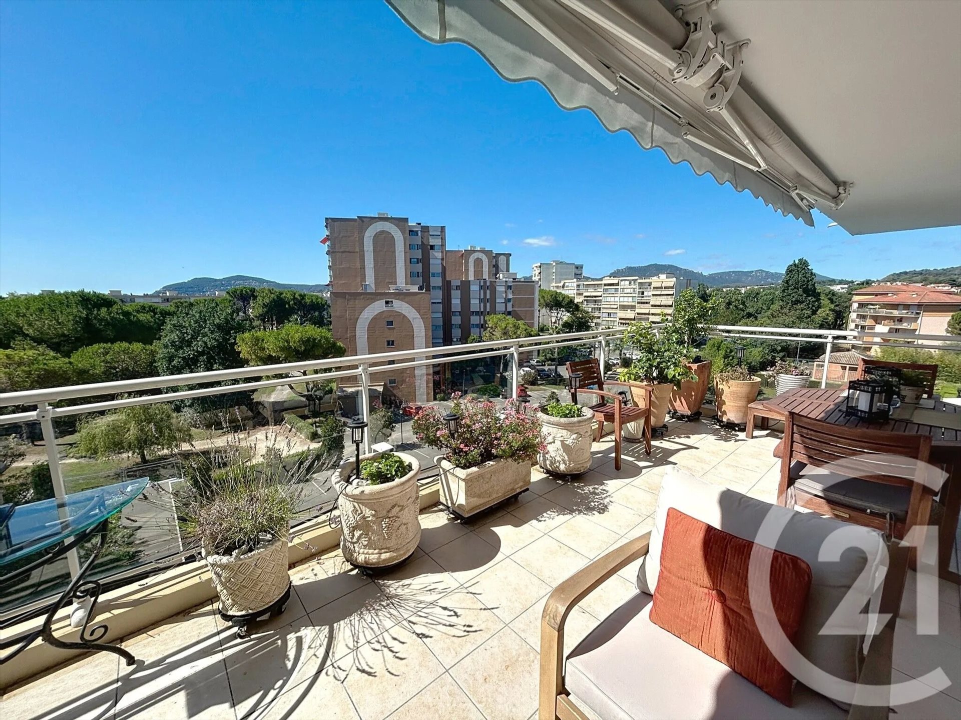 Appartement à vendre, 70m², Mandelieu-la-Napoule
