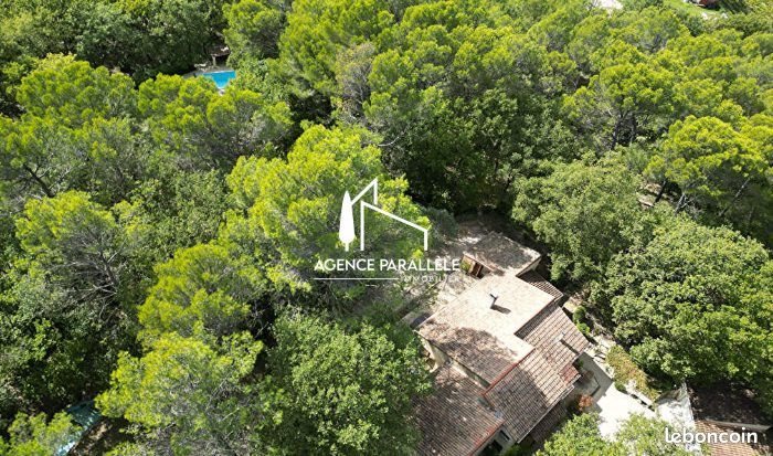 Maison à vendre, 170m², Pernes-les-Fontaines