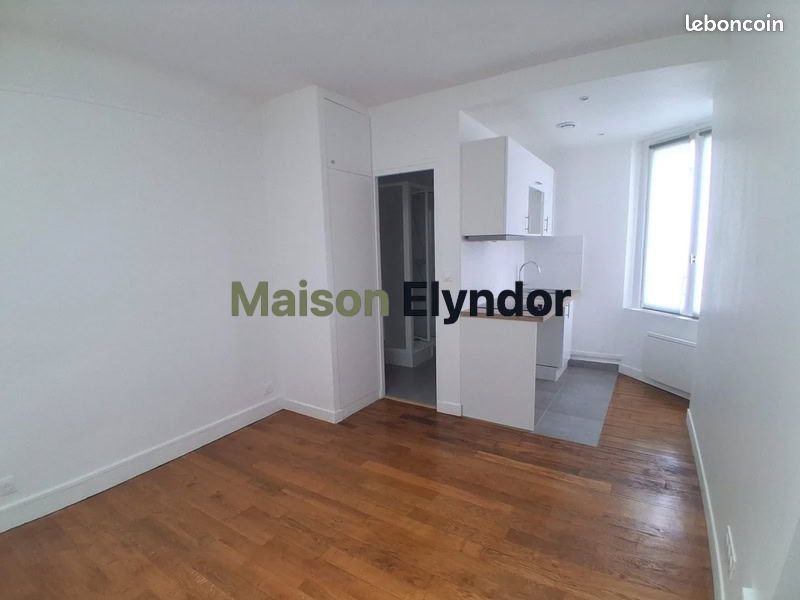 Appartement à louer, 16m², Issy-les-Moulineaux