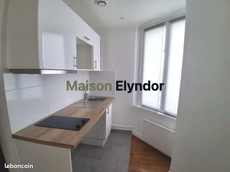Appartement à louer, 16m², Issy-les-Moulineaux