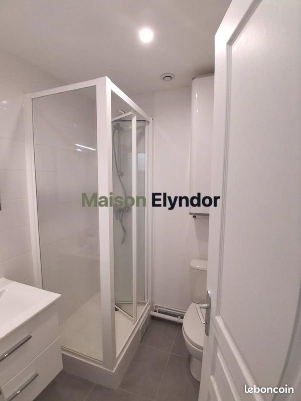 Appartement à louer, 16m², Issy-les-Moulineaux