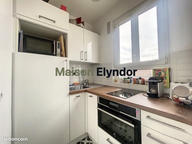 Appartement à louer, 30m², Levallois-Perret