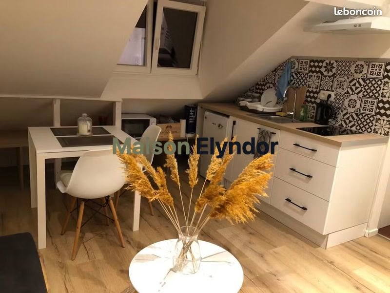 Appartement à louer, 21m², Montreuil