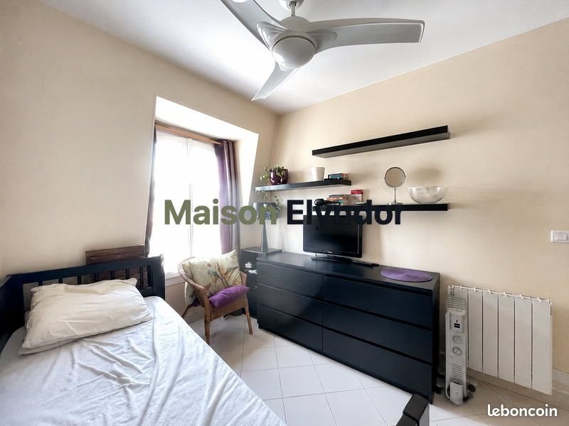 Appartement à louer, 10m², Paris 9ème