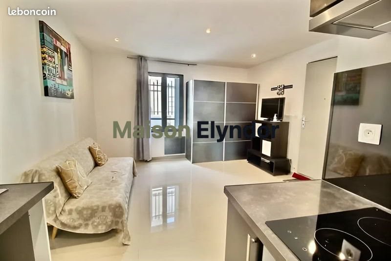 Appartement à louer, 22m², Montreuil