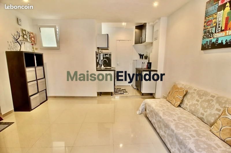 Appartement à louer, 22m², Montreuil