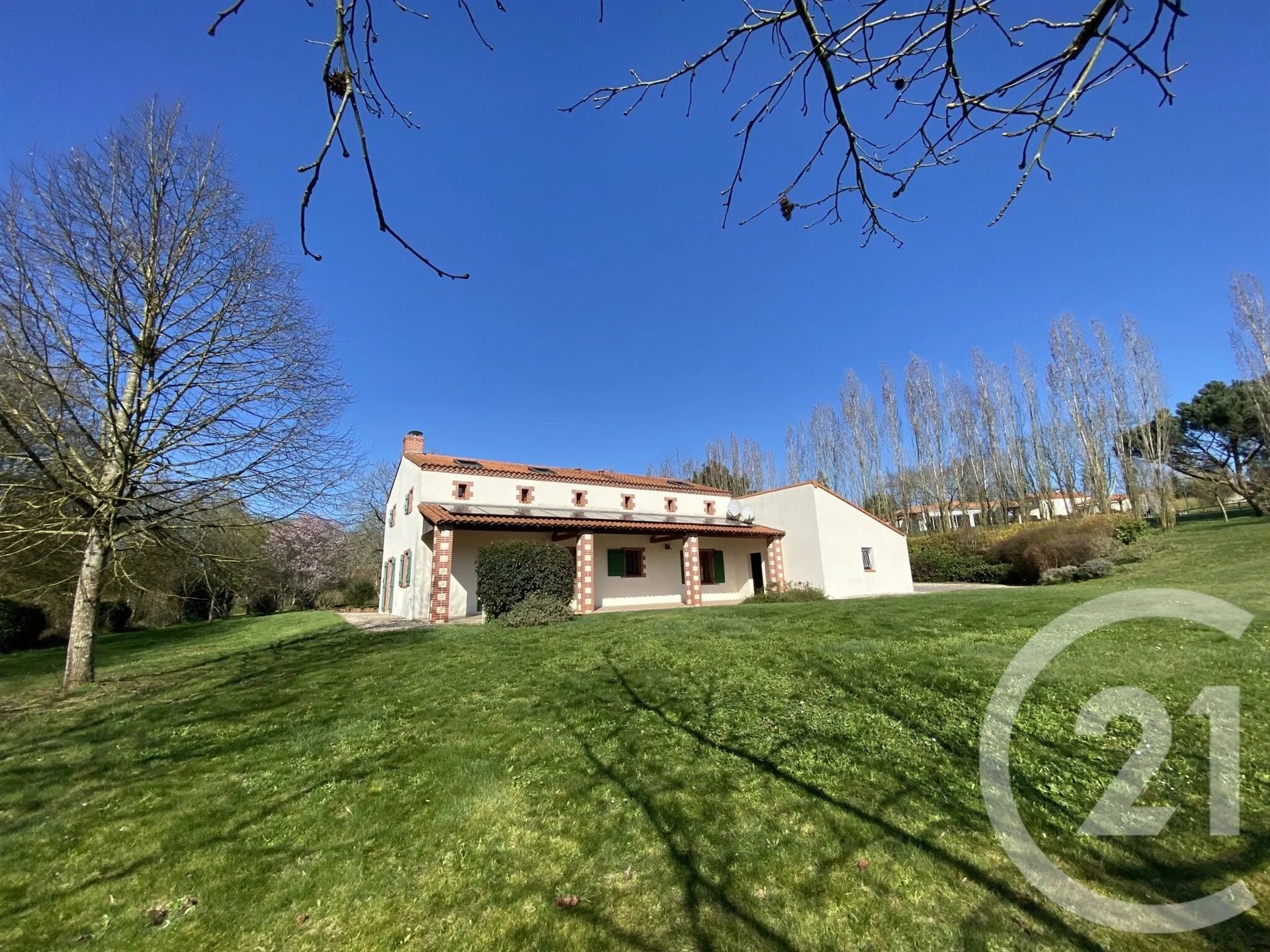 Maison à vendre, 205m², Montrevault-sur-Èvre