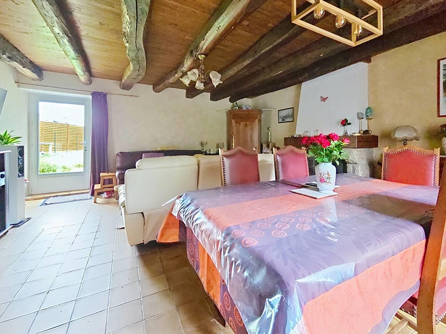 Maison à vendre, 110m², Saint-Servant
