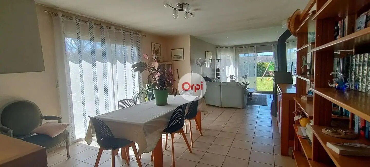 Maison à vendre, 156m², Les Fougerêts