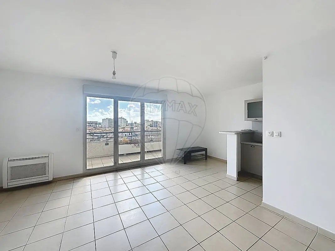 Appartement à louer, 65m², Nîmes