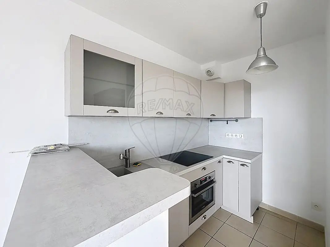 Appartement à louer, 65m², Nîmes